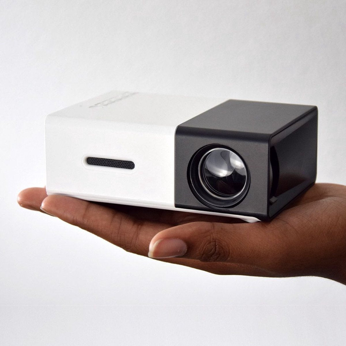 Proyector portátil para una experiencia de cine en casa